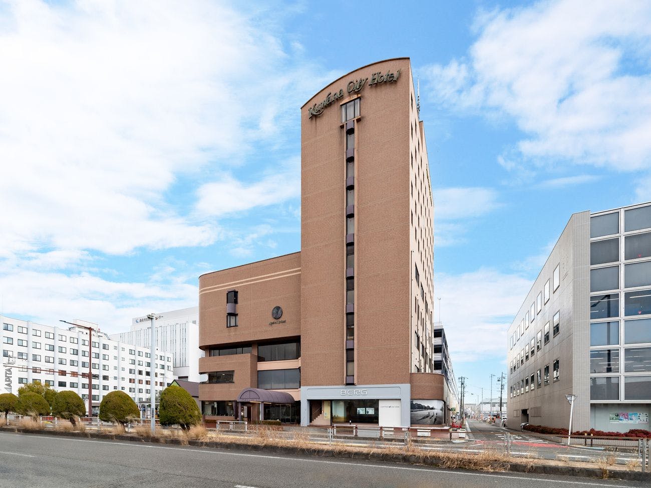 Kuwana City Hotel