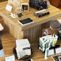 Lantai Satu Area Penjualan Barang