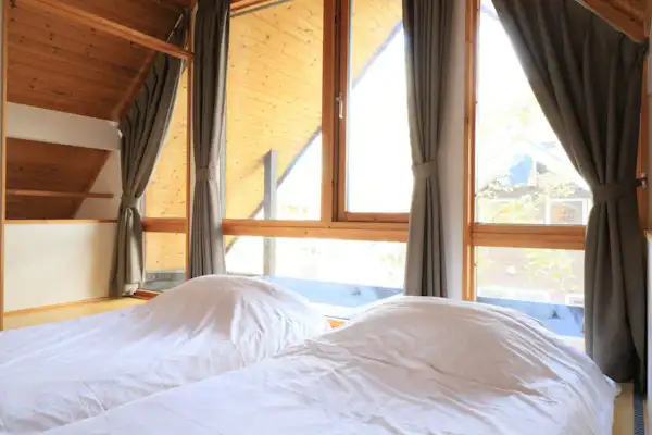 2층 침실(일본식 방)