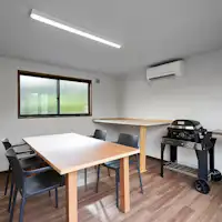 에어컨이 완비된 전용 다이닝룸