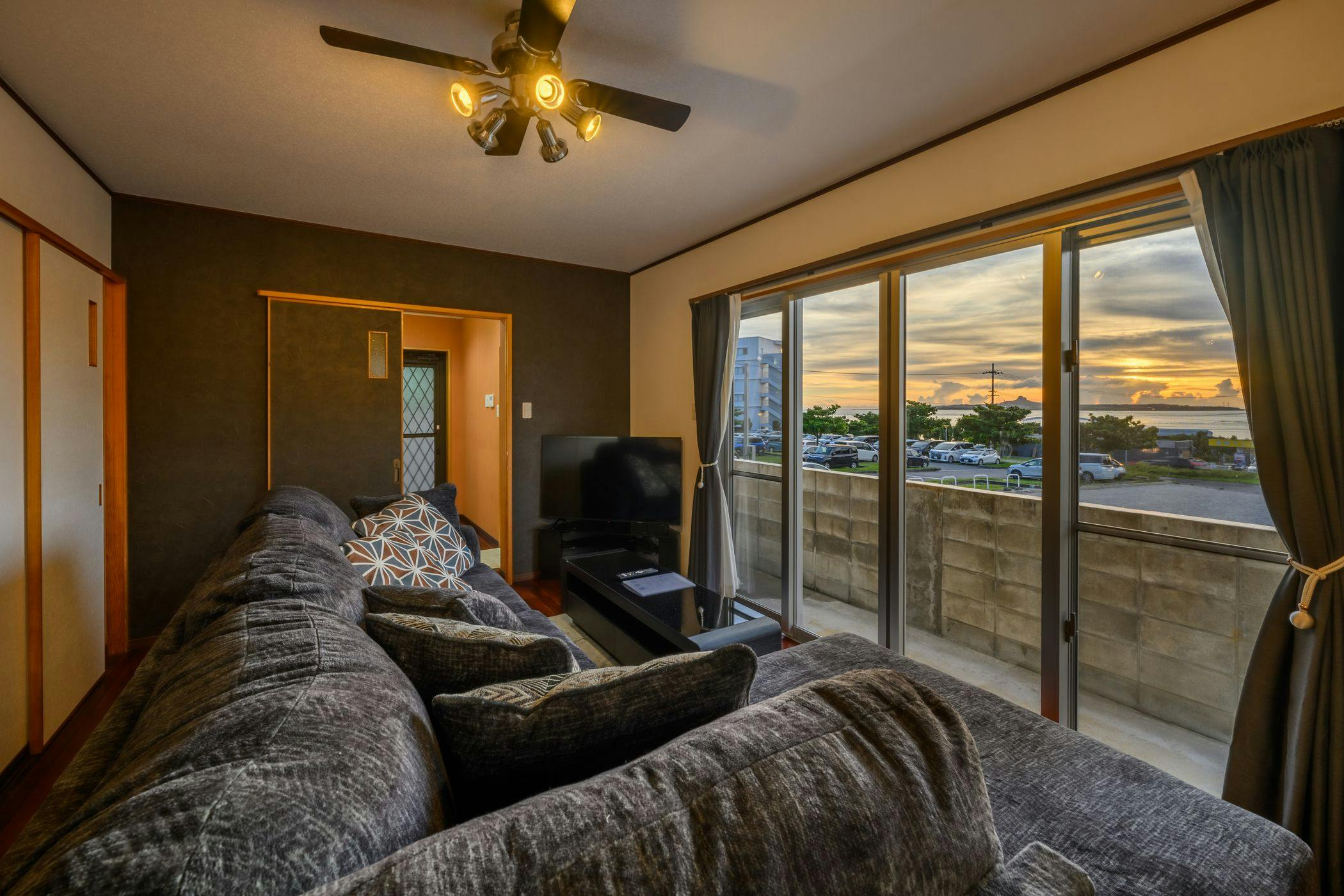 Ocean View Terrace BISE 1F
