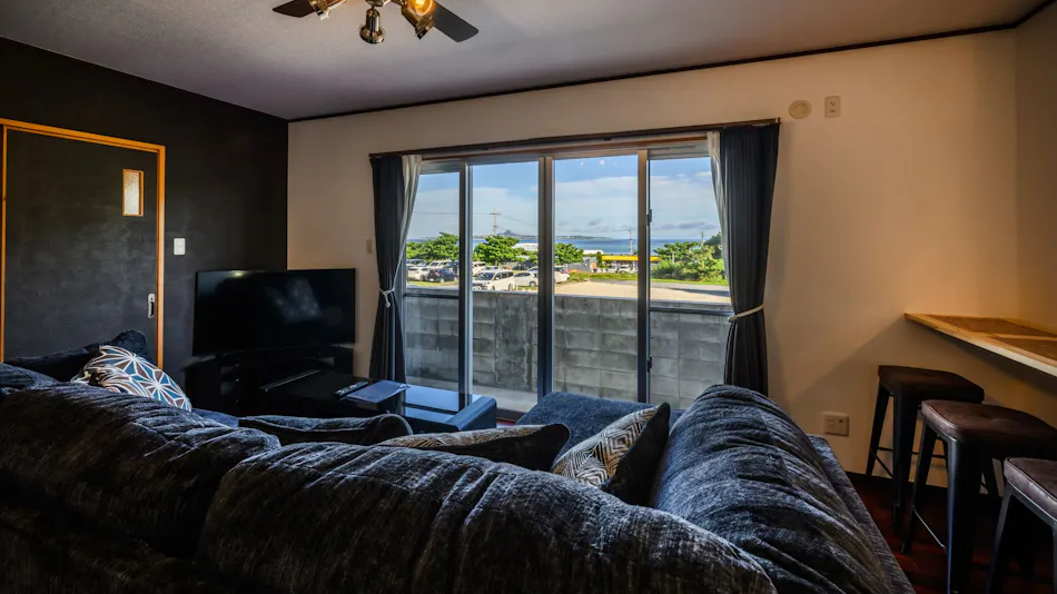 Ocean View Terrace BISE 1F