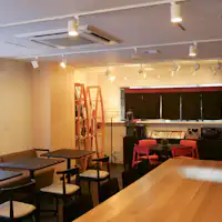 ร้านอาหาร (พื้นที่เลานจ์)