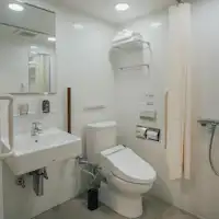 ห้องพักยูนิเวอร์แซล ห้องน้ำ