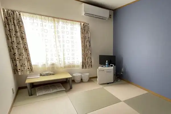 Bangunan Utama: Contoh Kamar Gaya Jepang