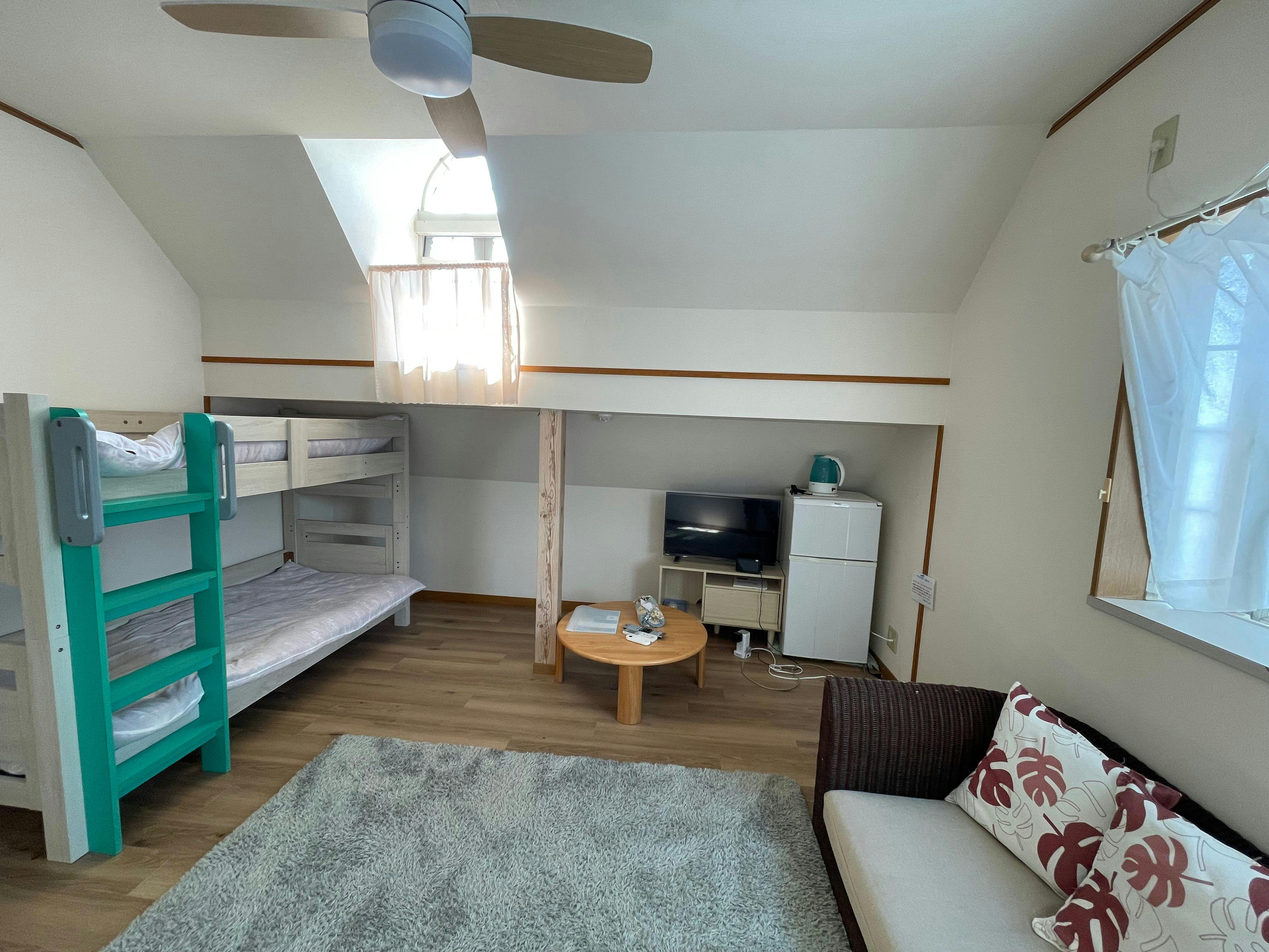 Bangunan Utama: Contoh Tipe Kamar Gaya Barat