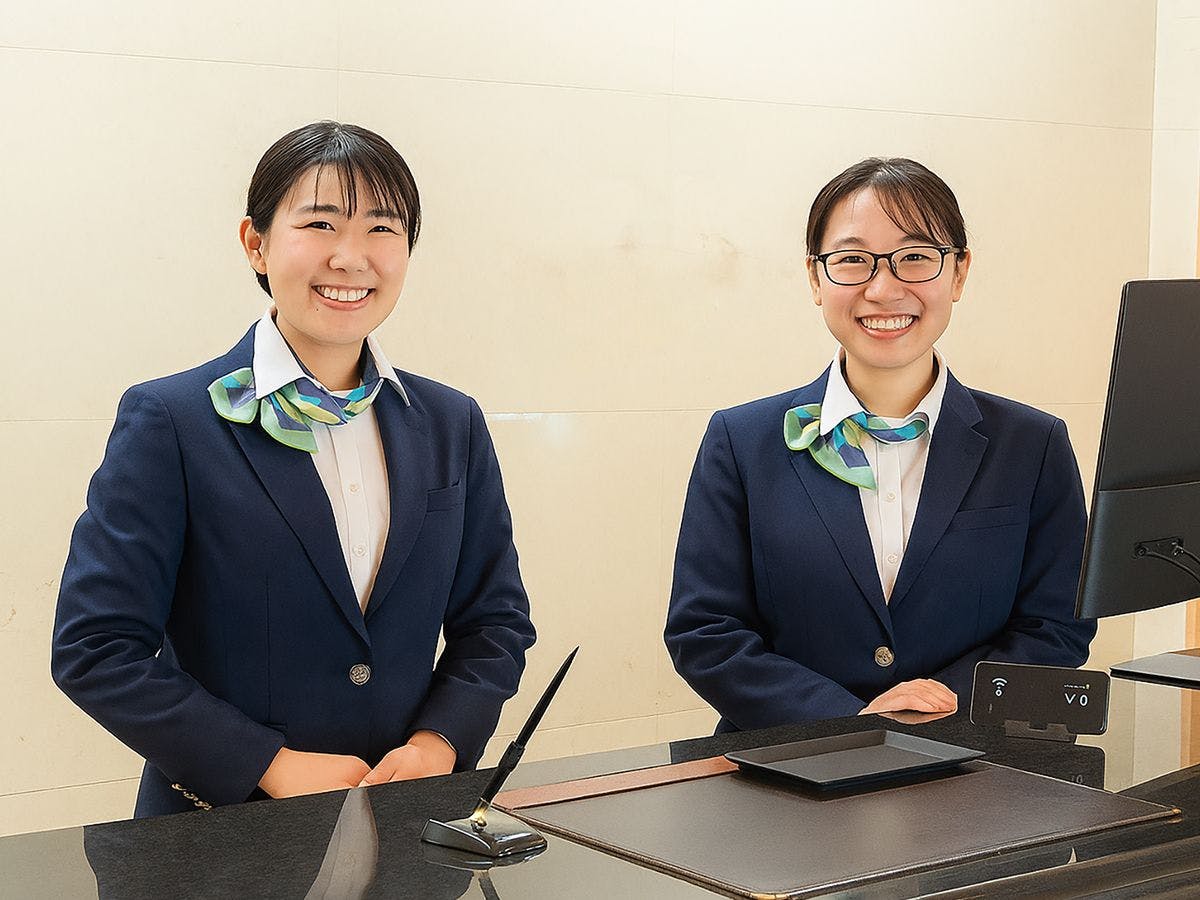 เรายินดีต้อนรับด้วยรอยยิ้ม