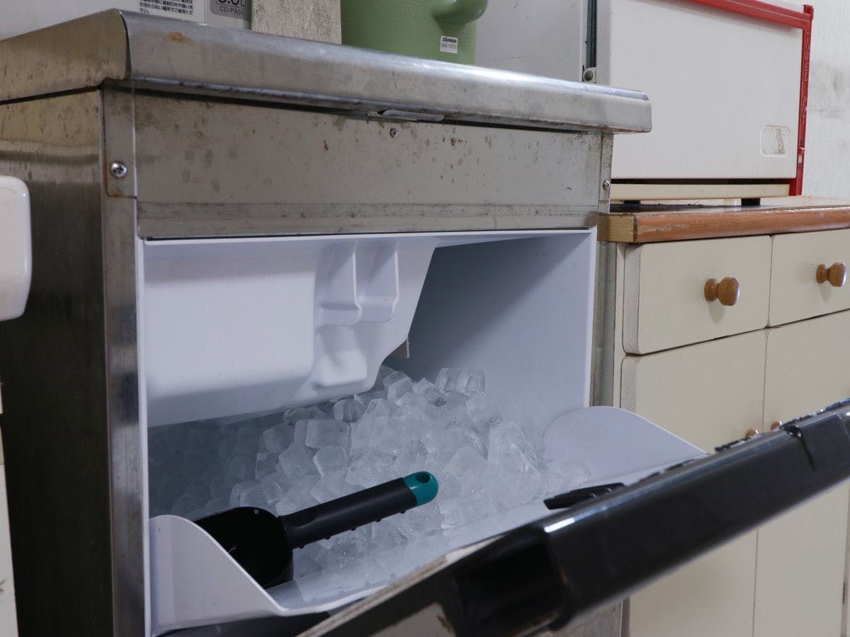 Ais juga disediakan.