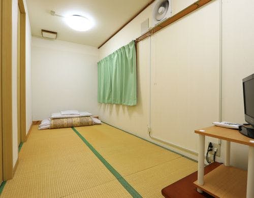 【10-1号室】畳のお部屋でお寛ぎ下さい