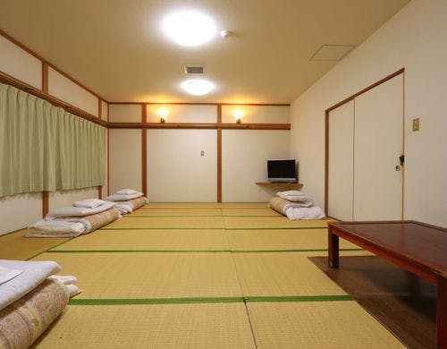 【花丘】和室16畳