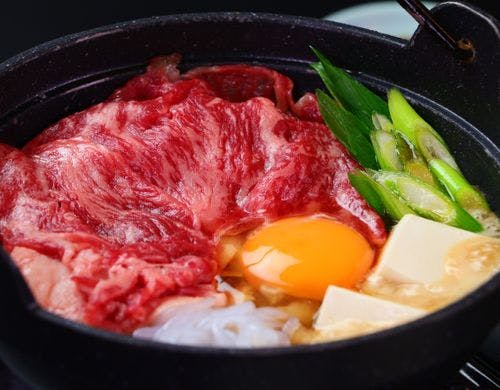 【国産牛ロースすき焼き】写真はイメージ