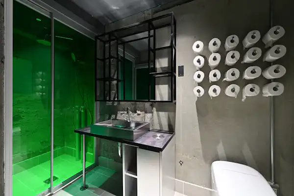 ลักชัวรีขนาดเล็ก