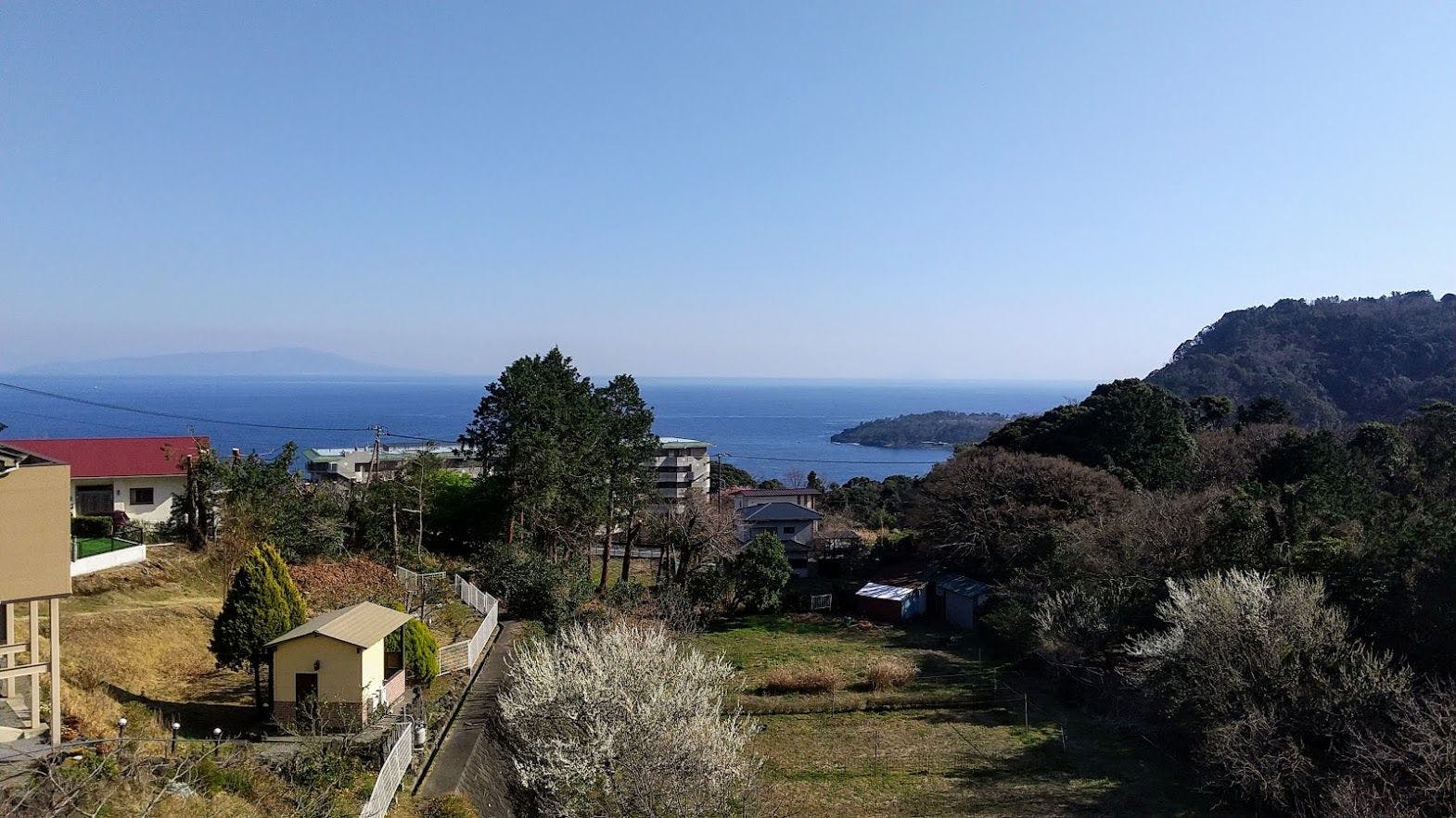 Accommodation "Ippon no enpitsu Singing in the Wind"
