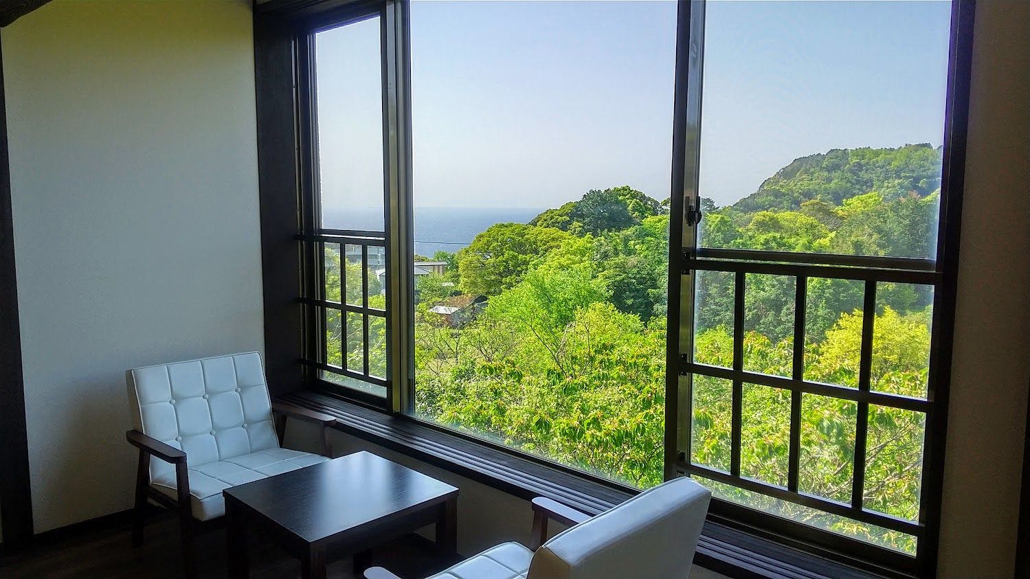 Accommodation "Ippon no enpitsu Singing in the Wind"