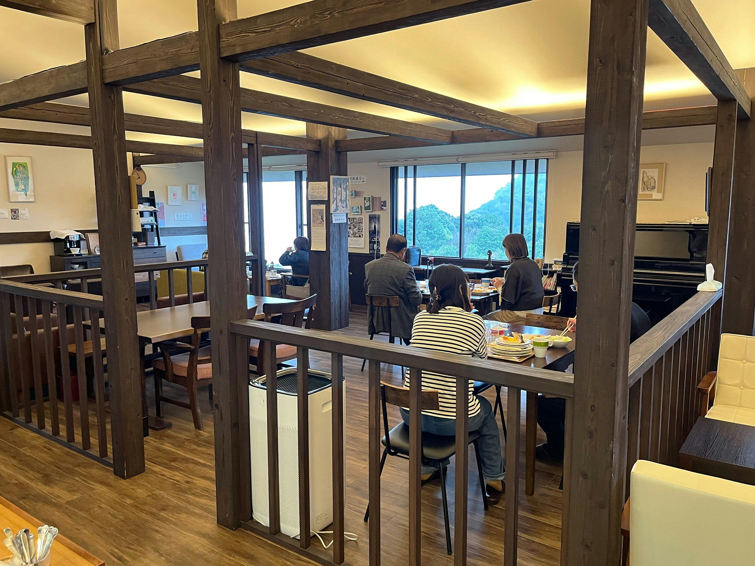 พื้นที่กว้างขวาง 230 ตร.ม. “ที่พักริมทะเล”