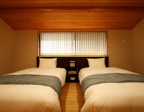 ロフト10畳◆シモンズのセミダブルベッド