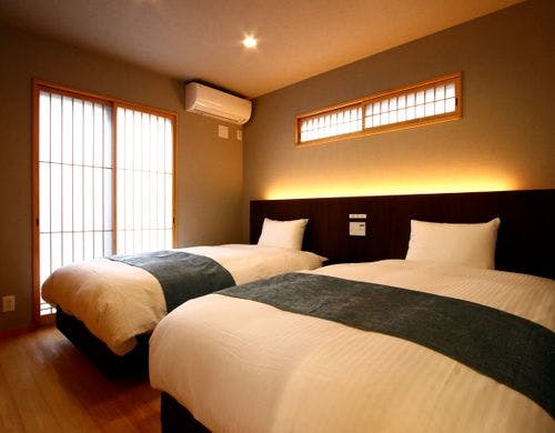 和室6畳◆シモンズのセミダブルベッド