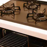 Cooking Appliances ◆ 3-Burner Stove