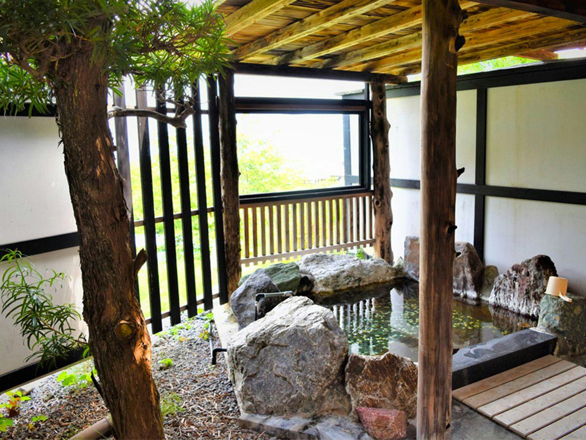 Izu Coco Glamping Resort