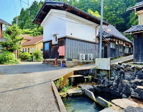 蔵ミエイ2階寝室