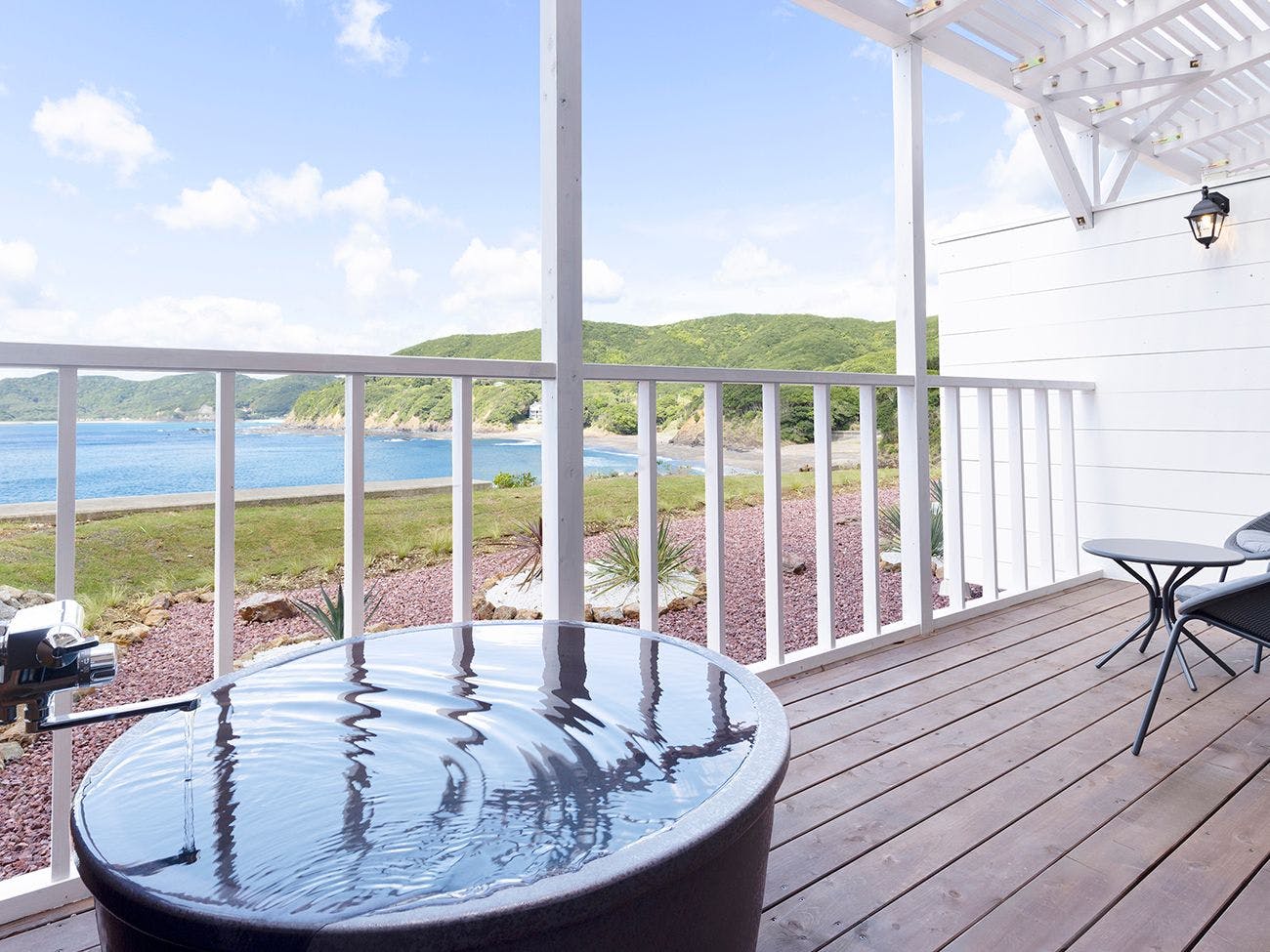 ห้องพักสไตล์ญี่ปุ่นและตะวันตกแบบทริปเปิลพร้อมออนเซ็นส่วนตัว