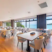 ร้านอาหาร ที่นั่งลูกค้า