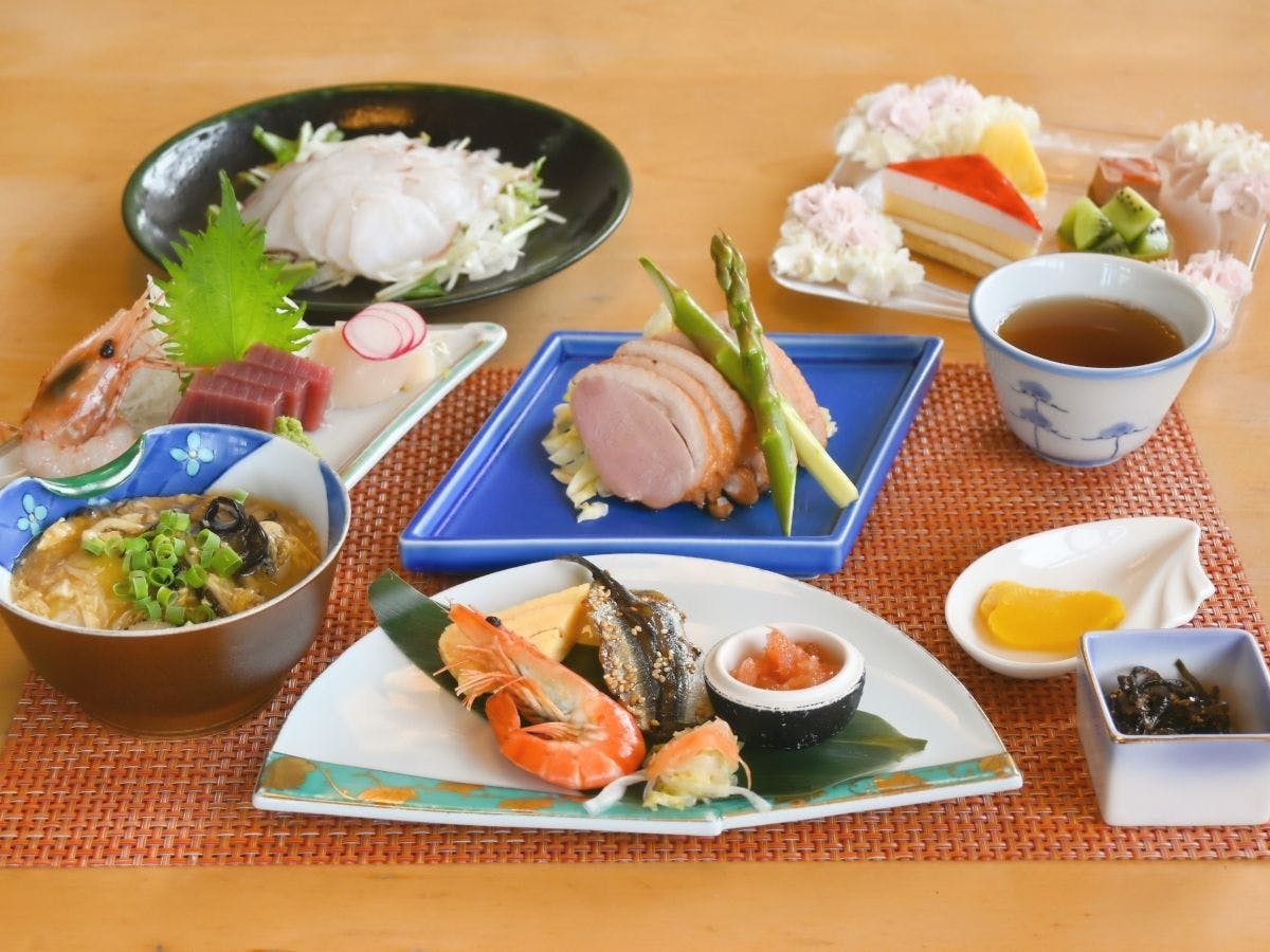 Hotel Apoi Sansou