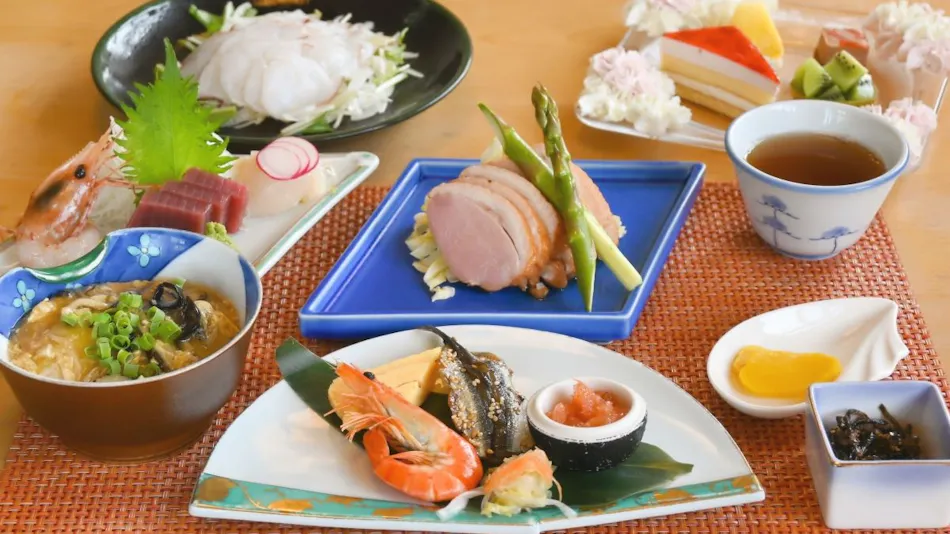 Hotel Apoi Sansou