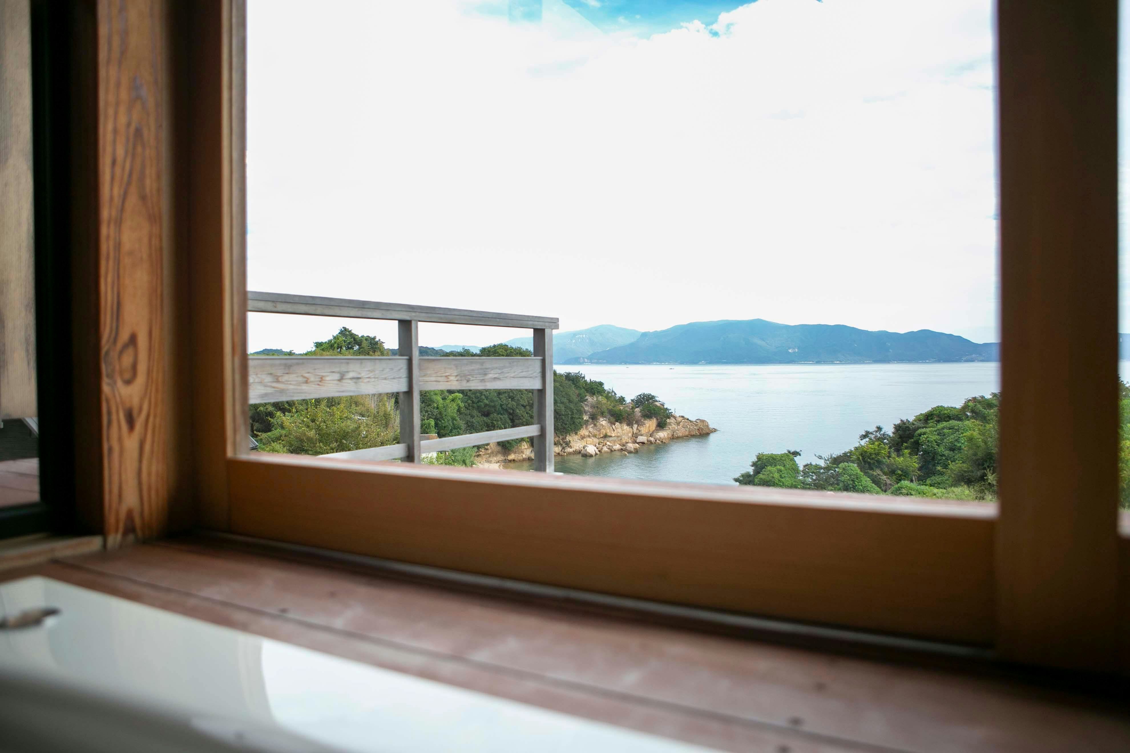 Sân hiên　Tầm nhìn ra biển từ phòng tắm