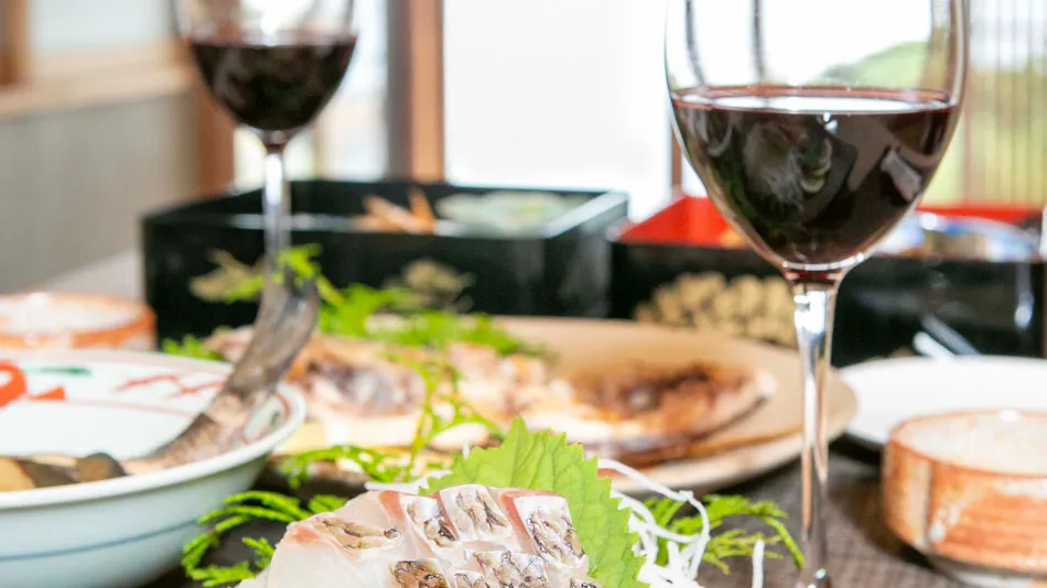 Japanese-Style Private Villa with Ocean View: Nanpu Terrace