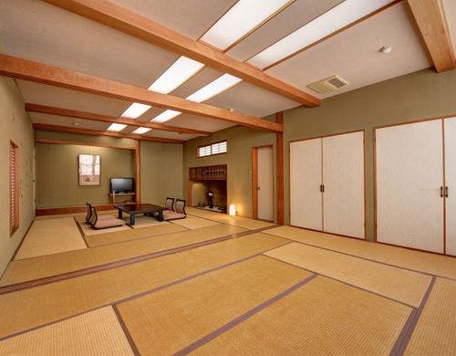 *【和室：大部屋（25畳）】2階／客間