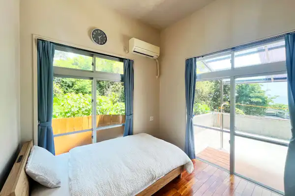 ตื่นนอนอย่างสบายในห้องพักวิวทะเล