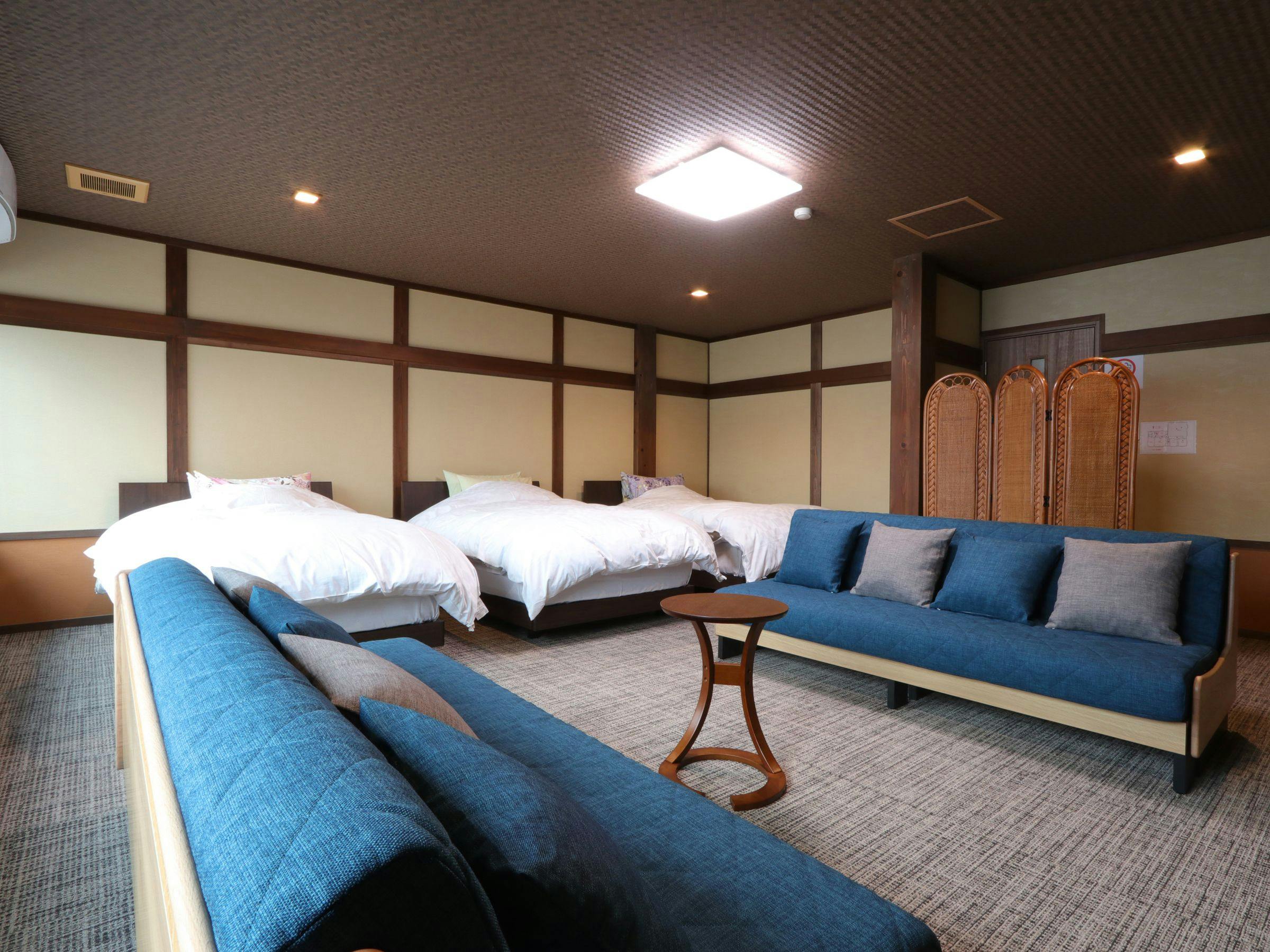 ห้องพักสไตล์ญี่ปุ่นและตะวันตกแบบทริปเปิล