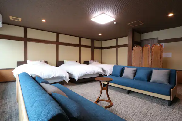 ห้องพักสไตล์ญี่ปุ่นและตะวันตกแบบทริปเปิล