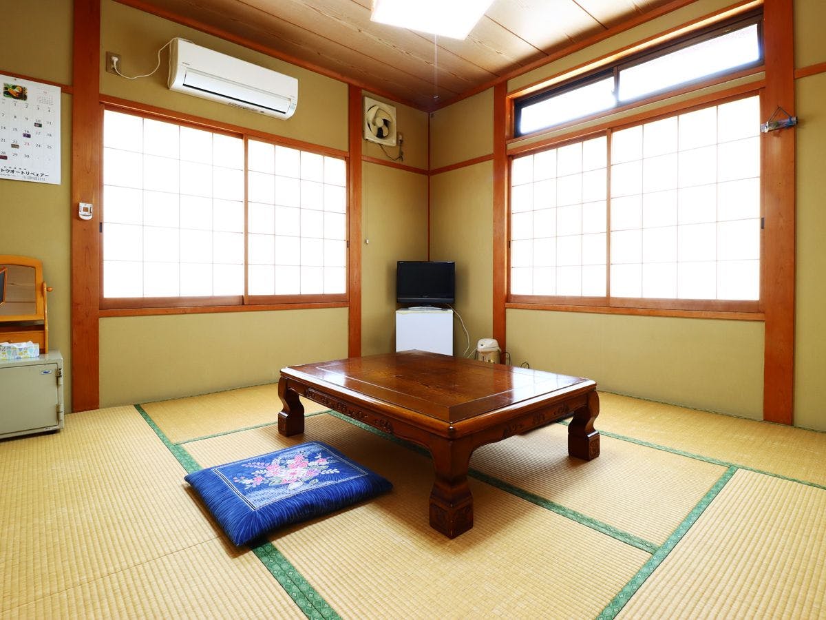 Tsukiori Onsen Shirakiso