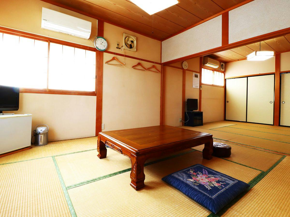 Tsukiori Onsen Shirakiso