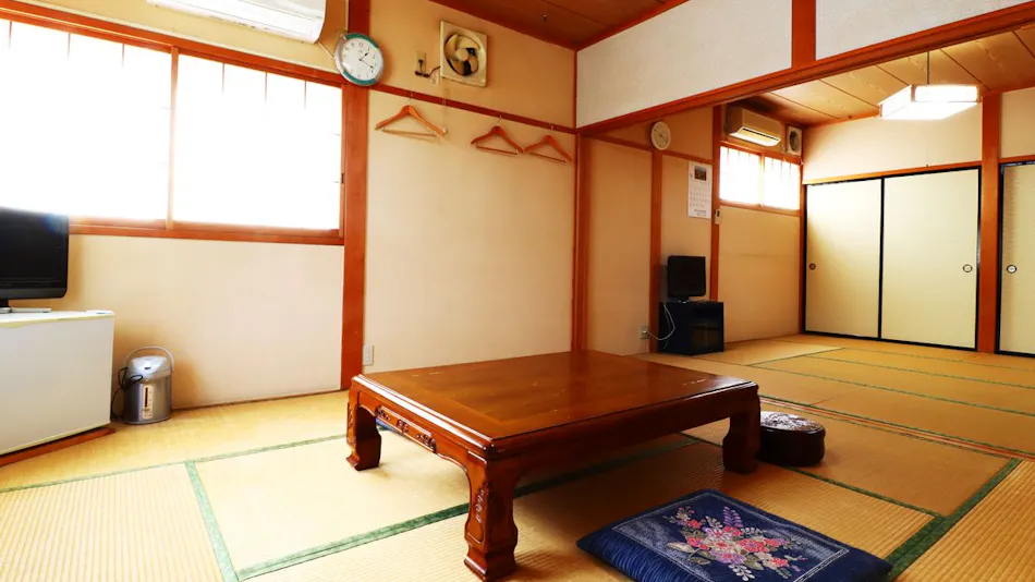 Tsukiori Onsen Shirakiso