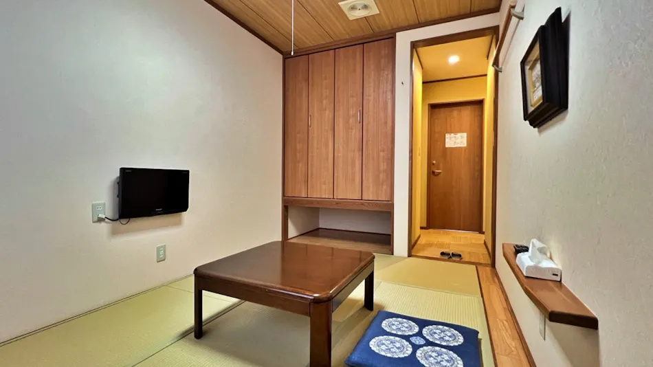 Hakuba Iwatake Kirikubo-kan