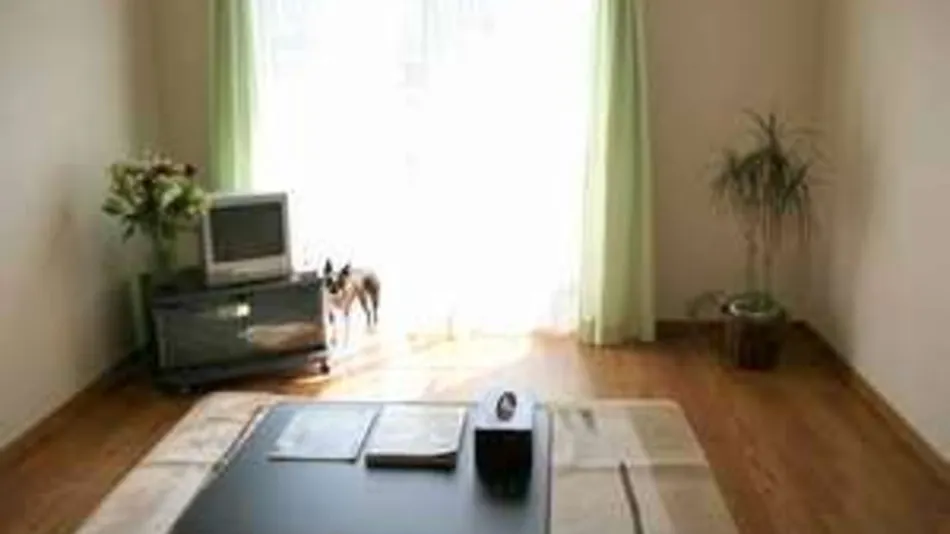 Petit Hotel Émie Lumière