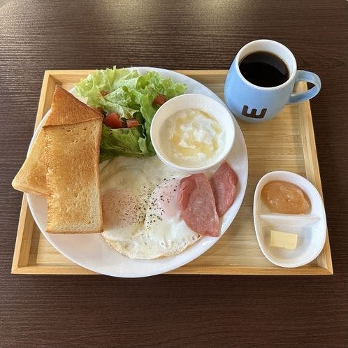 ตัวอย่างอาหารเช้าที่ YAMANOUCHI COFFEE