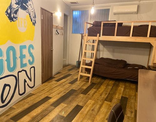 二段ベッド客室