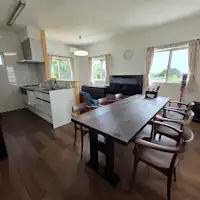 ชั้น 2 ภายใน