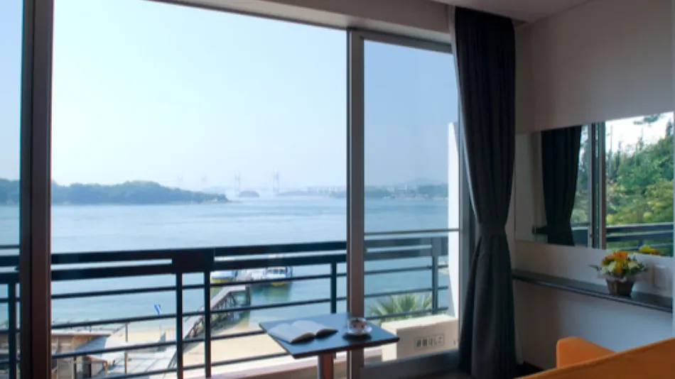 Livemax Seto Ohashi beach resort