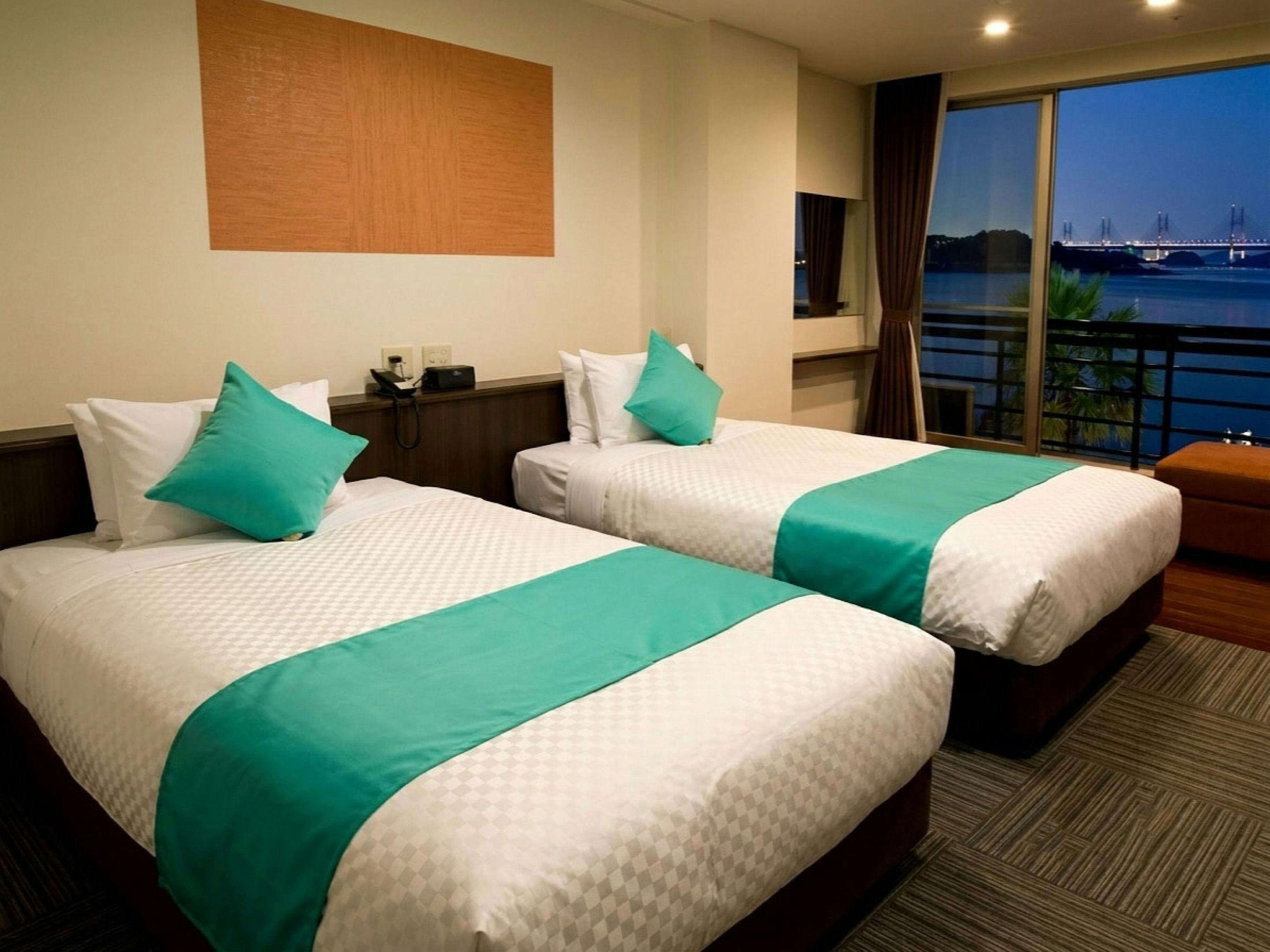 Livemax Seto Ohashi beach resort