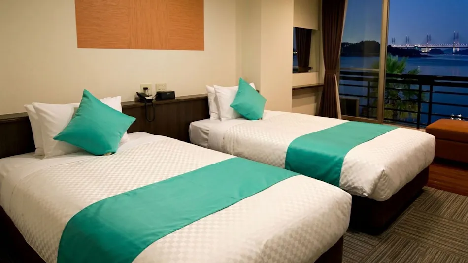 Livemax Seto Ohashi beach resort