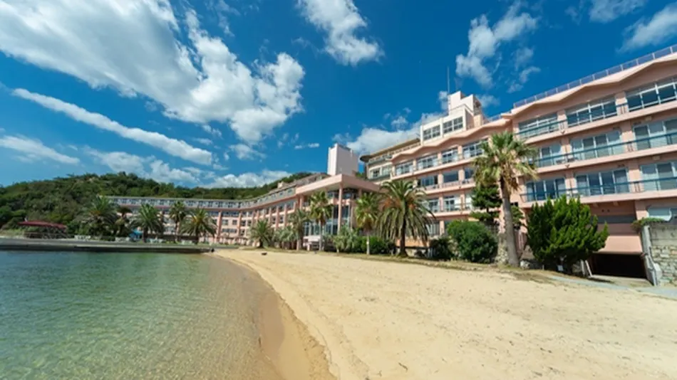 Livemax Seto Ohashi beach resort