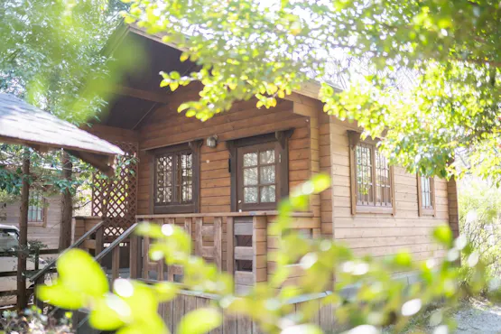 บีคอทเทจ