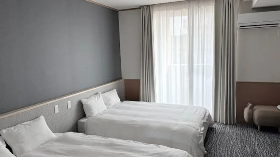 Cabinity Hotel Premier