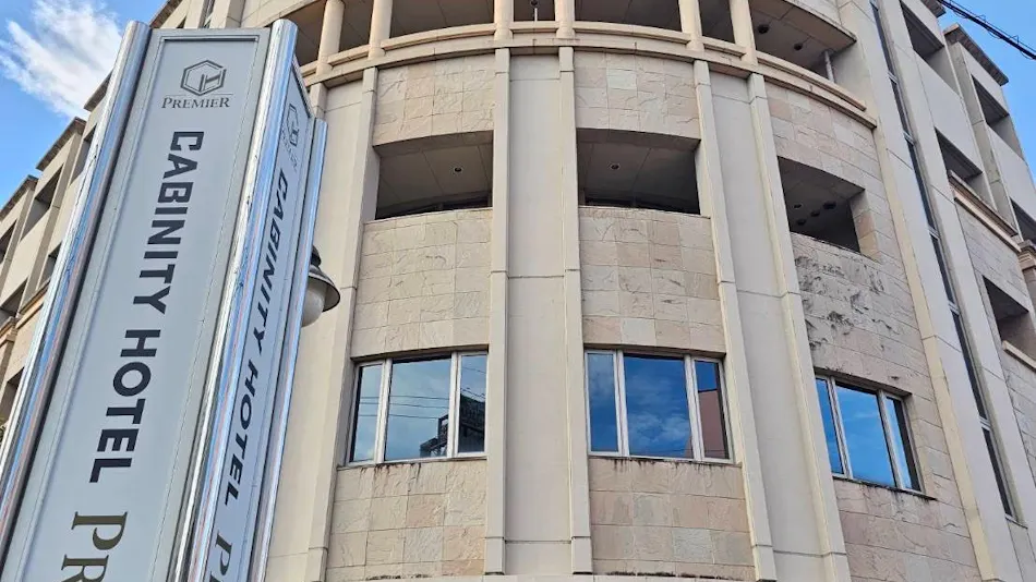 Cabinity Hotel Premier