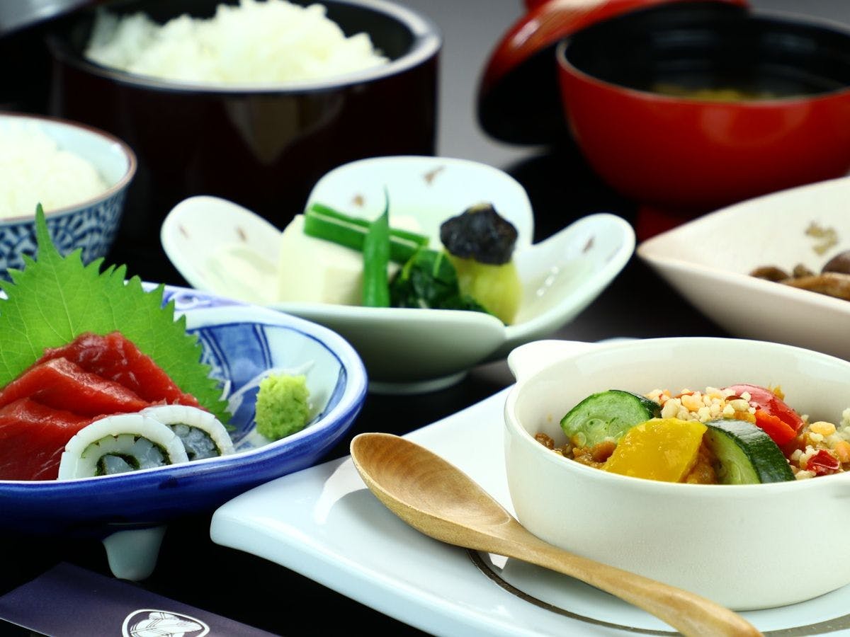 อาหารเย็นสำหรับธุรกิจ